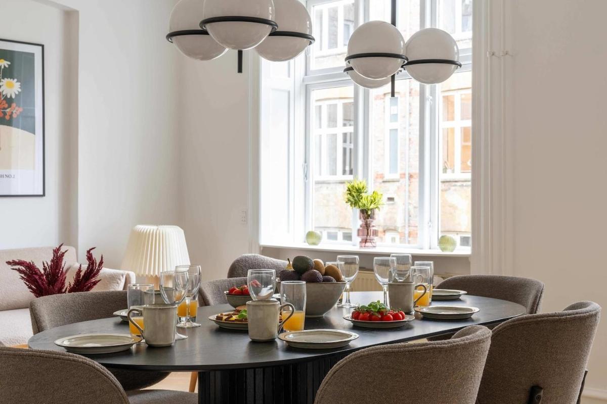 Apartment Stylish And Bright 2 Bedroom In Cph N