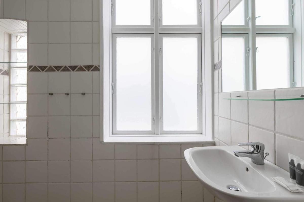 Stylish And Bright 2 Bedroom In Cph N * Copenhagen